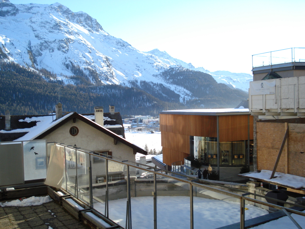 Picture Swiss St Moritz 2007-01 216 - Shopping St Moritz