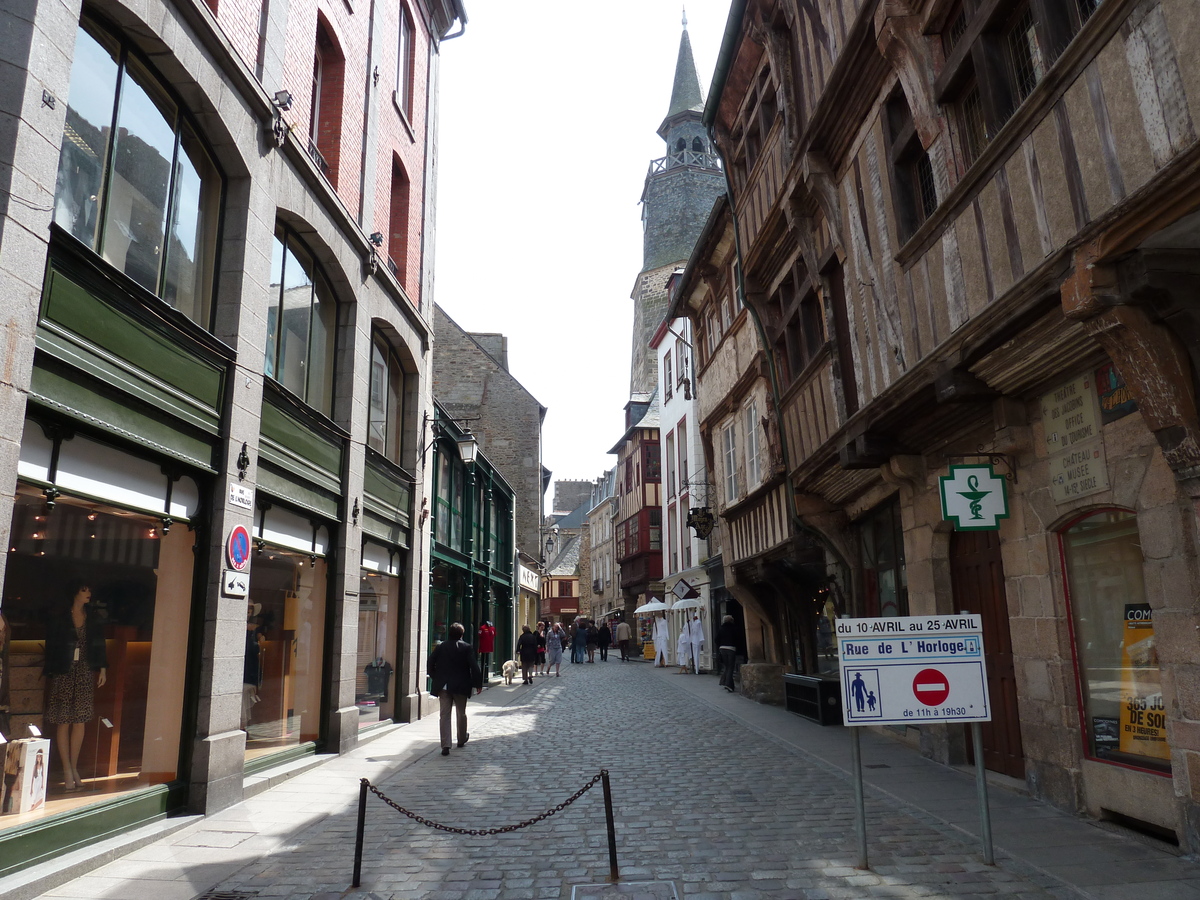 Picture France Dinan 2010-04 160 - Accomodation Dinan