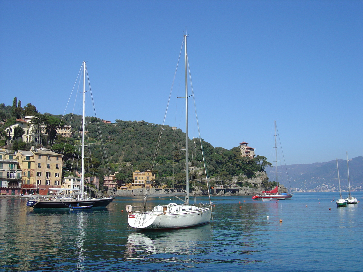 Picture Italy Portofino 2004-03 9 - Monument Portofino