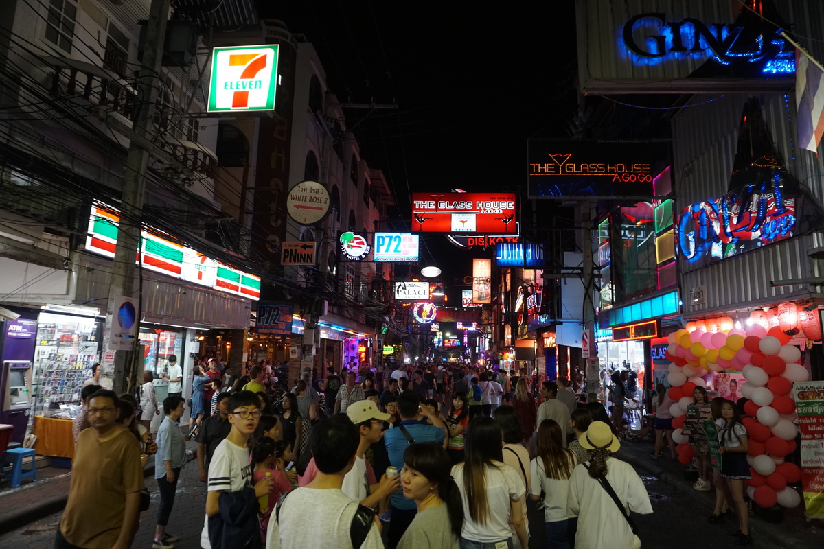 Picture Thailand Pattaya Walking street 2016-12 19 - To see Walking street