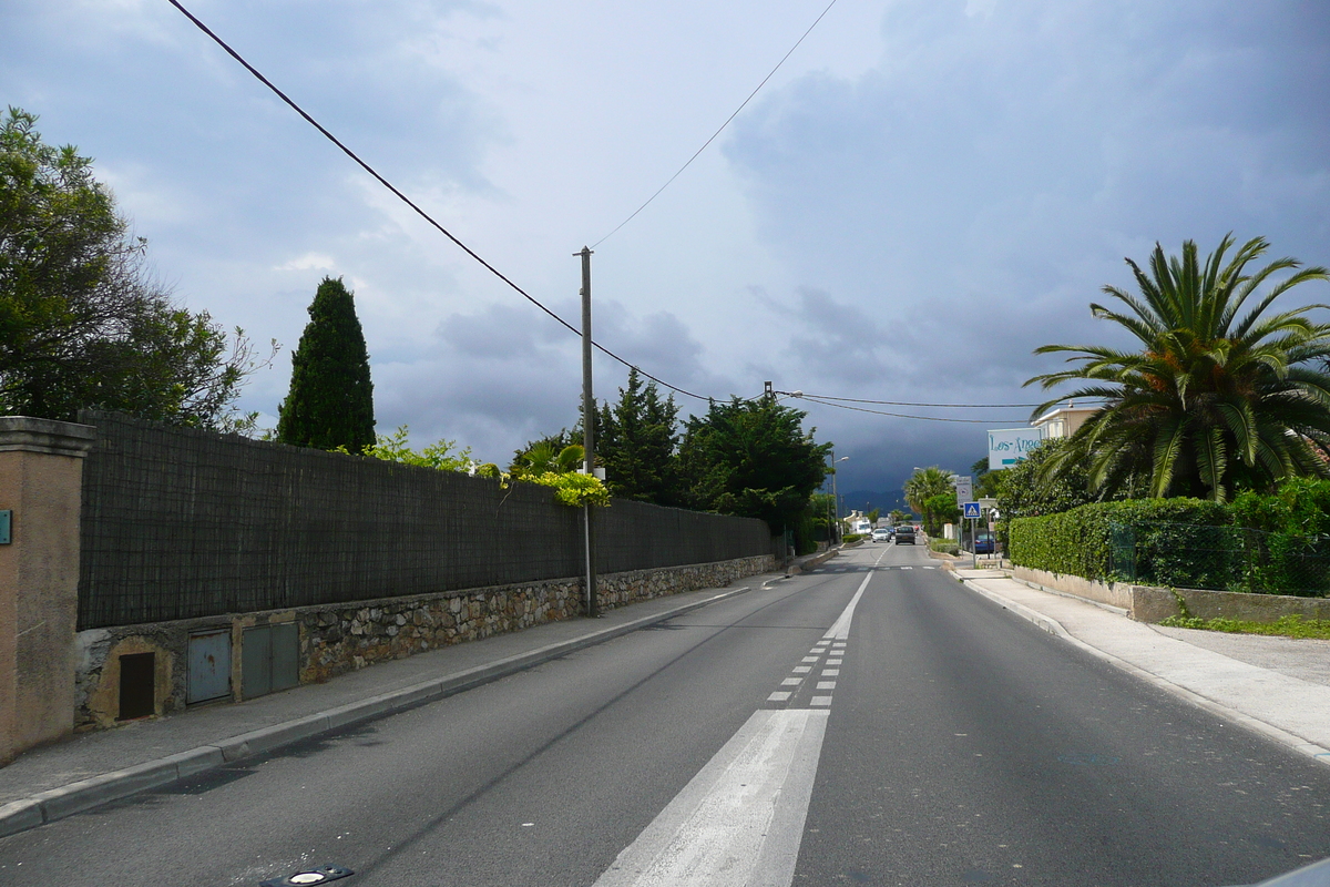 Picture France Sanary 2008-06 26 - Streets Sanary