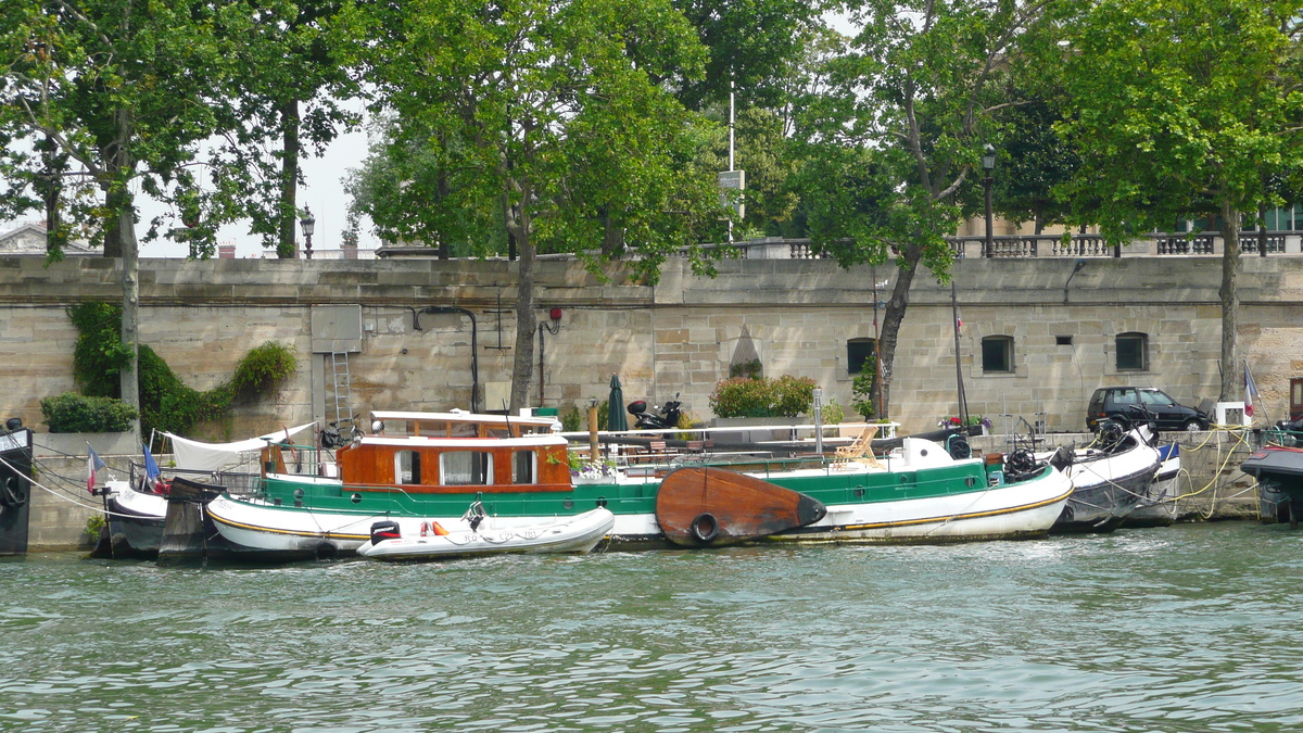 Picture France Paris Peniches Parisiennes 2007-06 18 - Summer Peniches Parisiennes