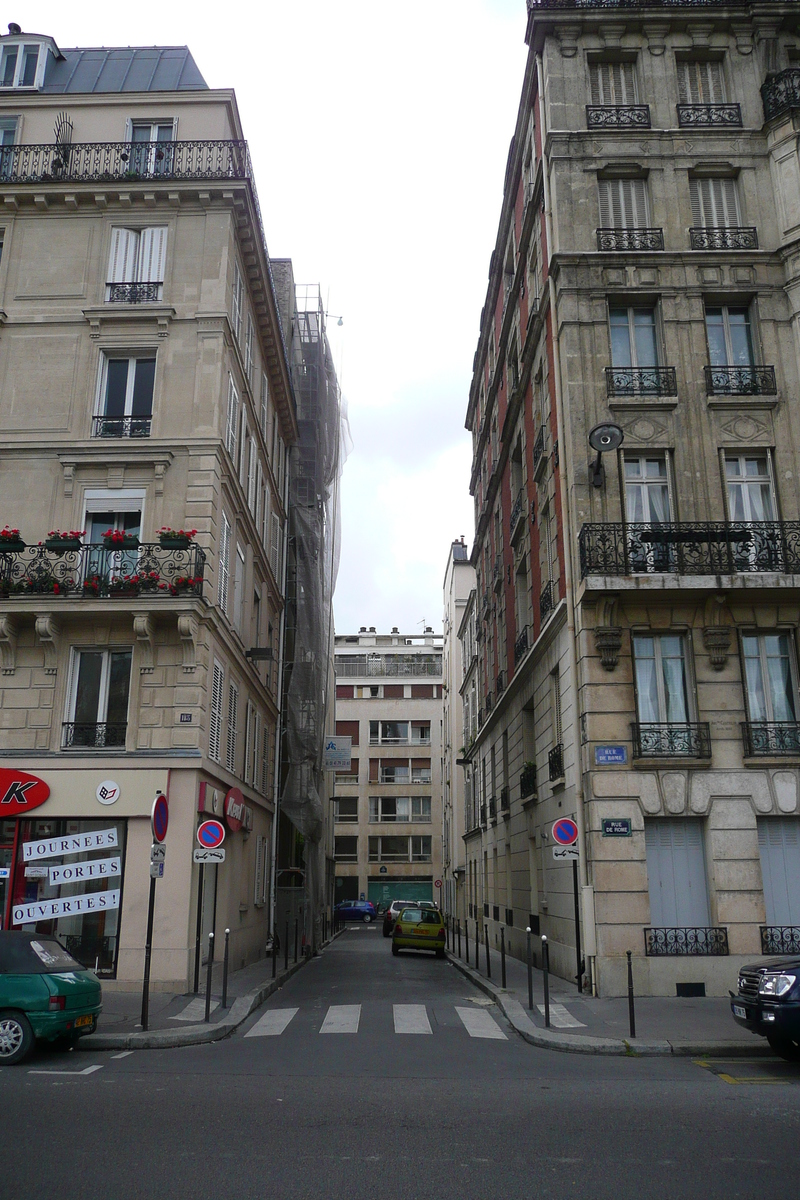 Picture France Paris Rue de Rome 2007-06 84 - Rain Season Rue de Rome