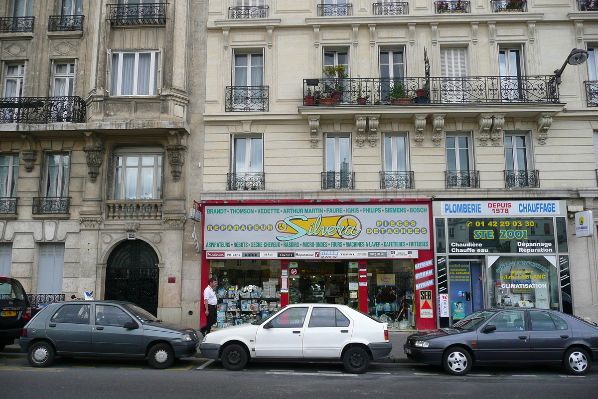 Picture France Paris Rue de Rome 2007-06 92 - City Sight Rue de Rome