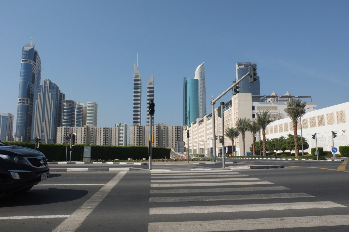 Picture United Arab Emirates 2011-12 31 - Monument United Arab Emirates