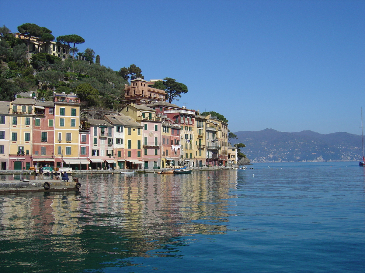 Picture Italy Portofino 2004-03 14 - Saving Portofino