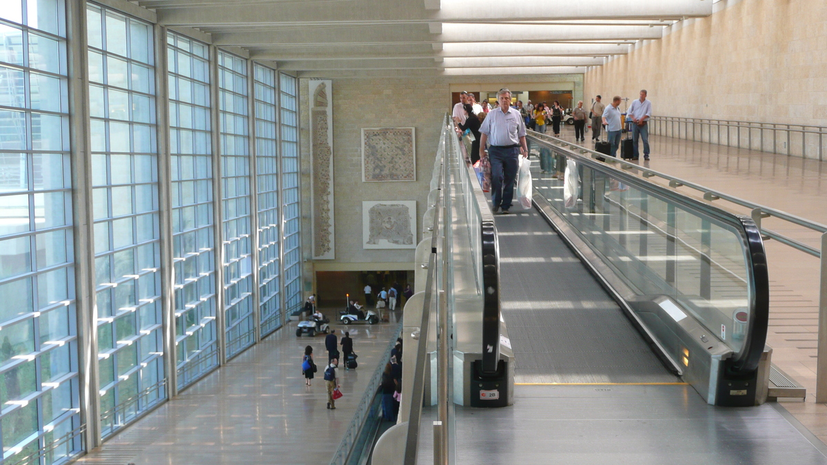 Picture Israel Ben Gurion Airport 2007-06 5 - Weather Ben Gurion Airport