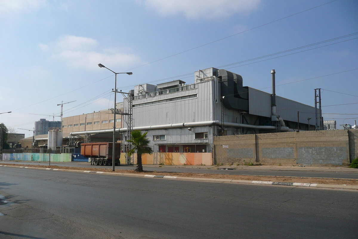 Picture Israel Rishon Le Zion 2007-06 23 - Lakes Rishon Le Zion