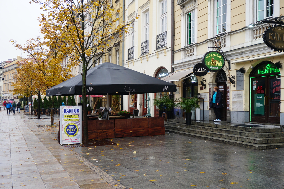 Picture Poland Warsaw 2016-10 65 - Restaurants Warsaw