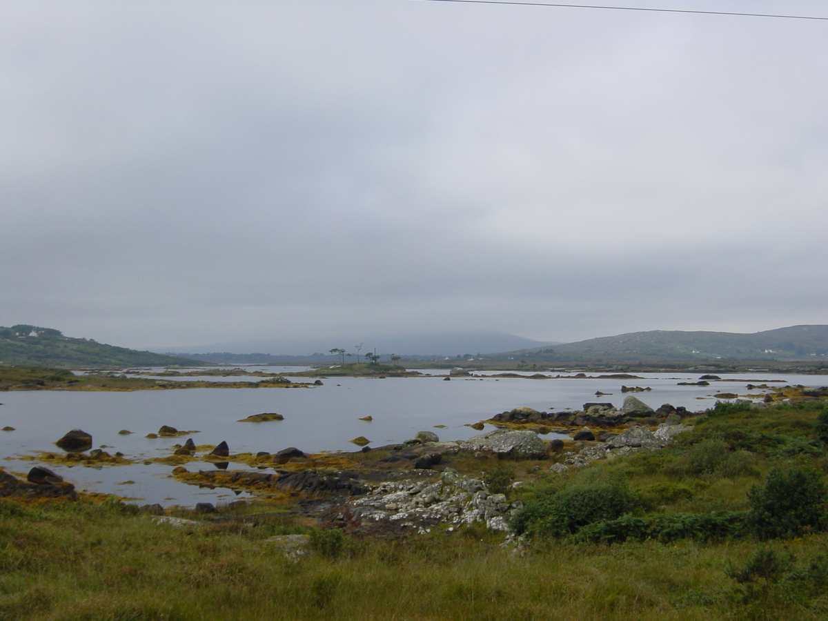 Picture Ireland Connemara 2003-09 27 - Lakes Connemara