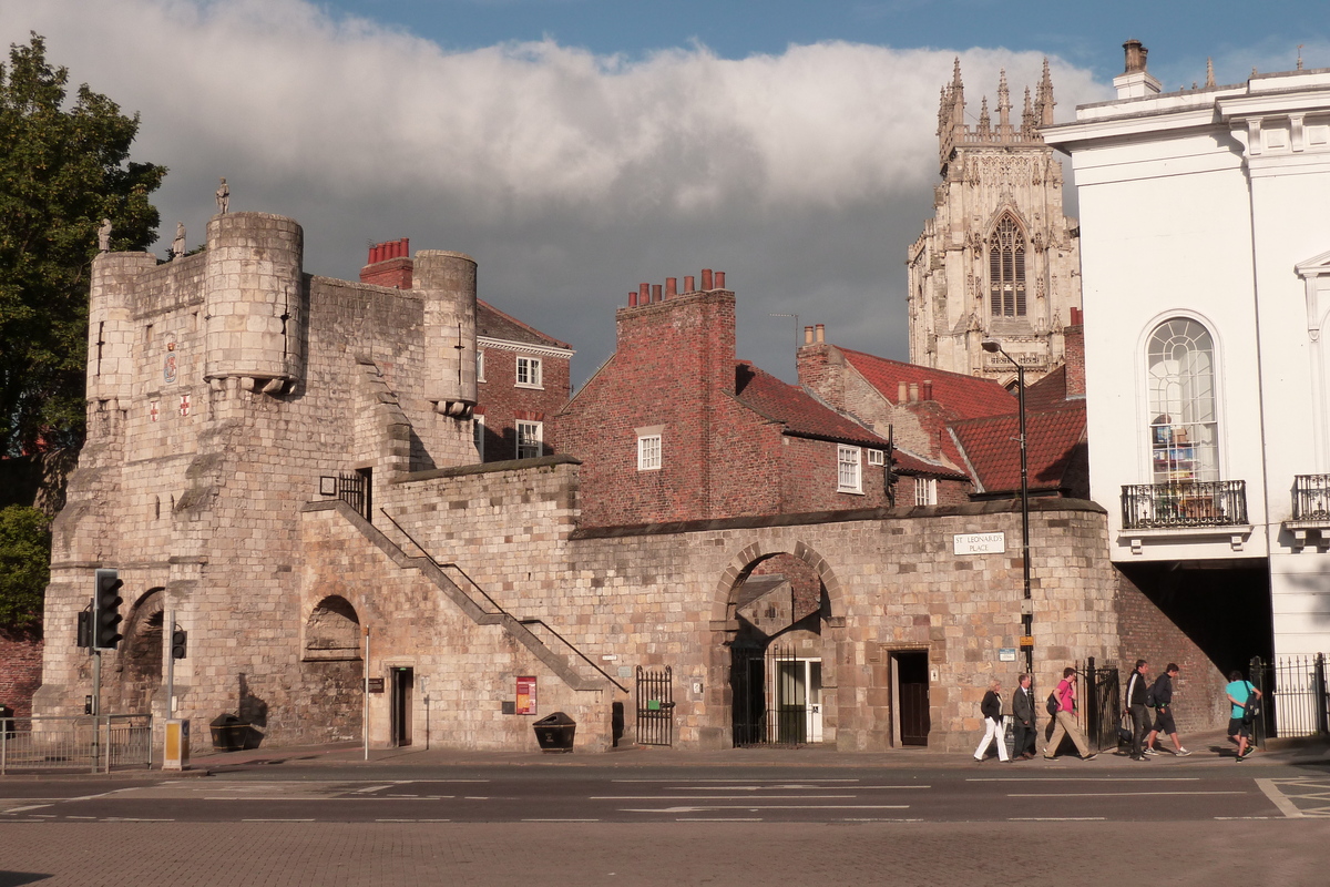 Picture United Kingdom York 2011-07 132 - Summer York