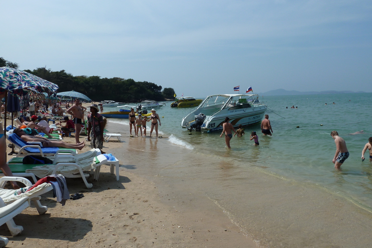 Picture Thailand Pattaya Cosy Beach 2011-01 56 - City Sights Cosy Beach