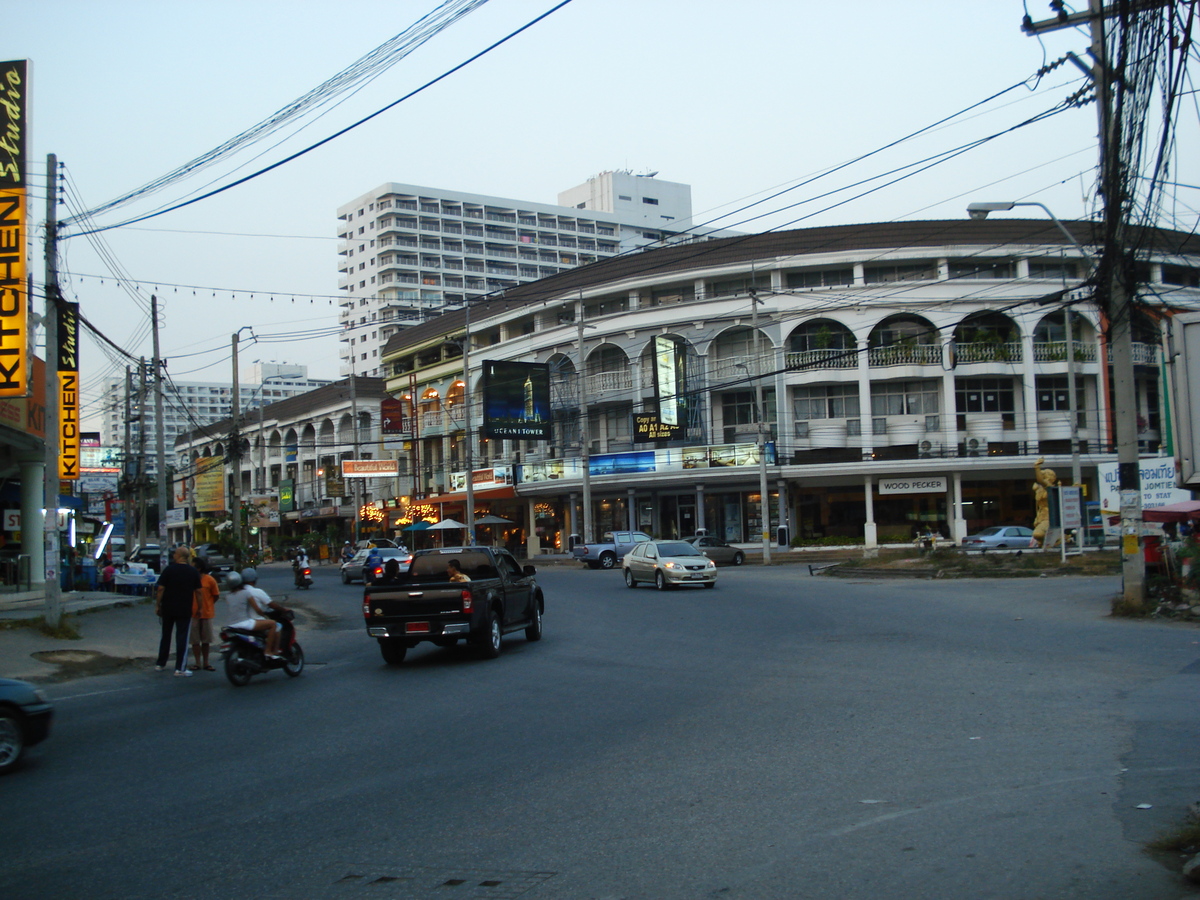 Picture Thailand Jomtien Thappraya 2008-01 2 - City Sight Thappraya