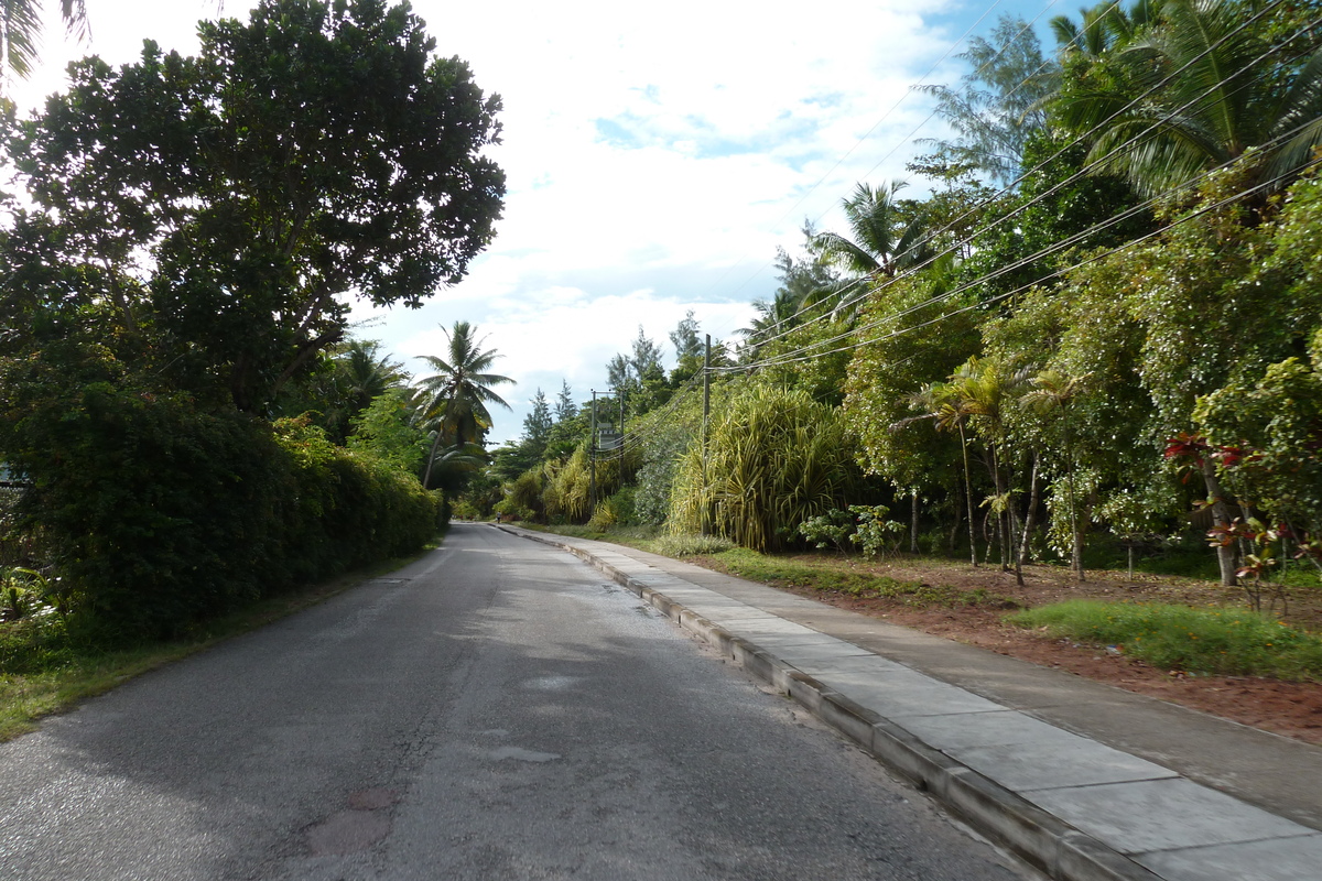 Picture Seychelles Praslin 2011-10 16 - Rain Season Praslin