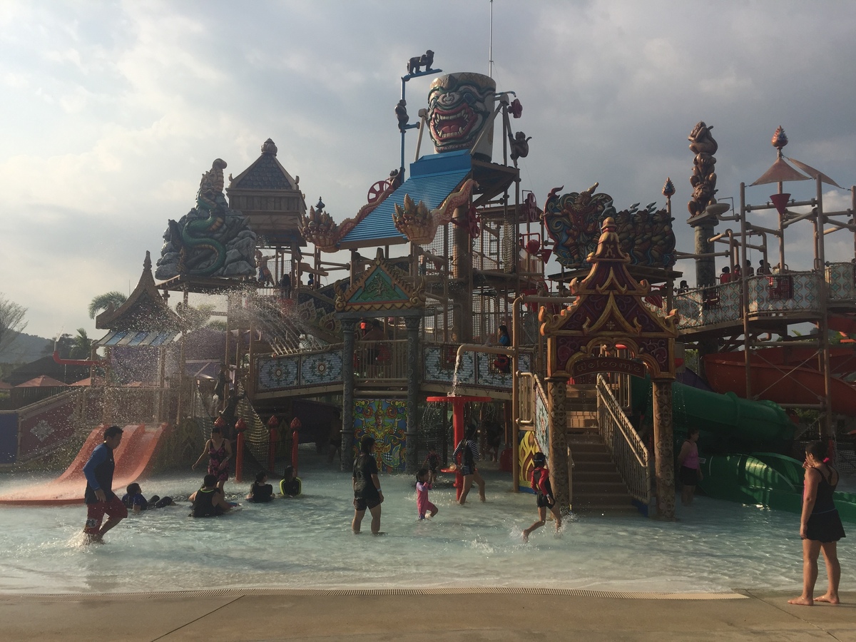 Picture Thailand Pattaya Ramayana Water Park 2016-12 46 - City View Ramayana Water Park