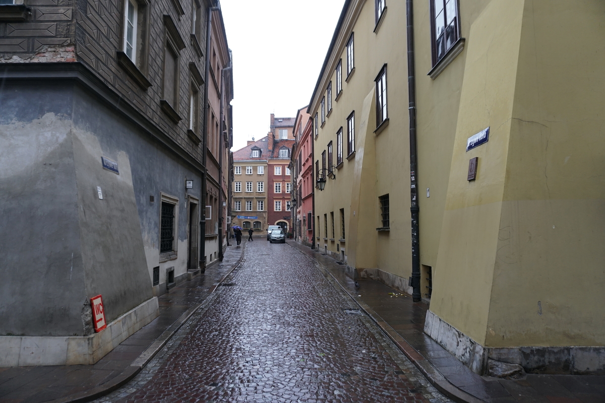 Picture Poland Warsaw 2016-10 104 - Restaurants Warsaw