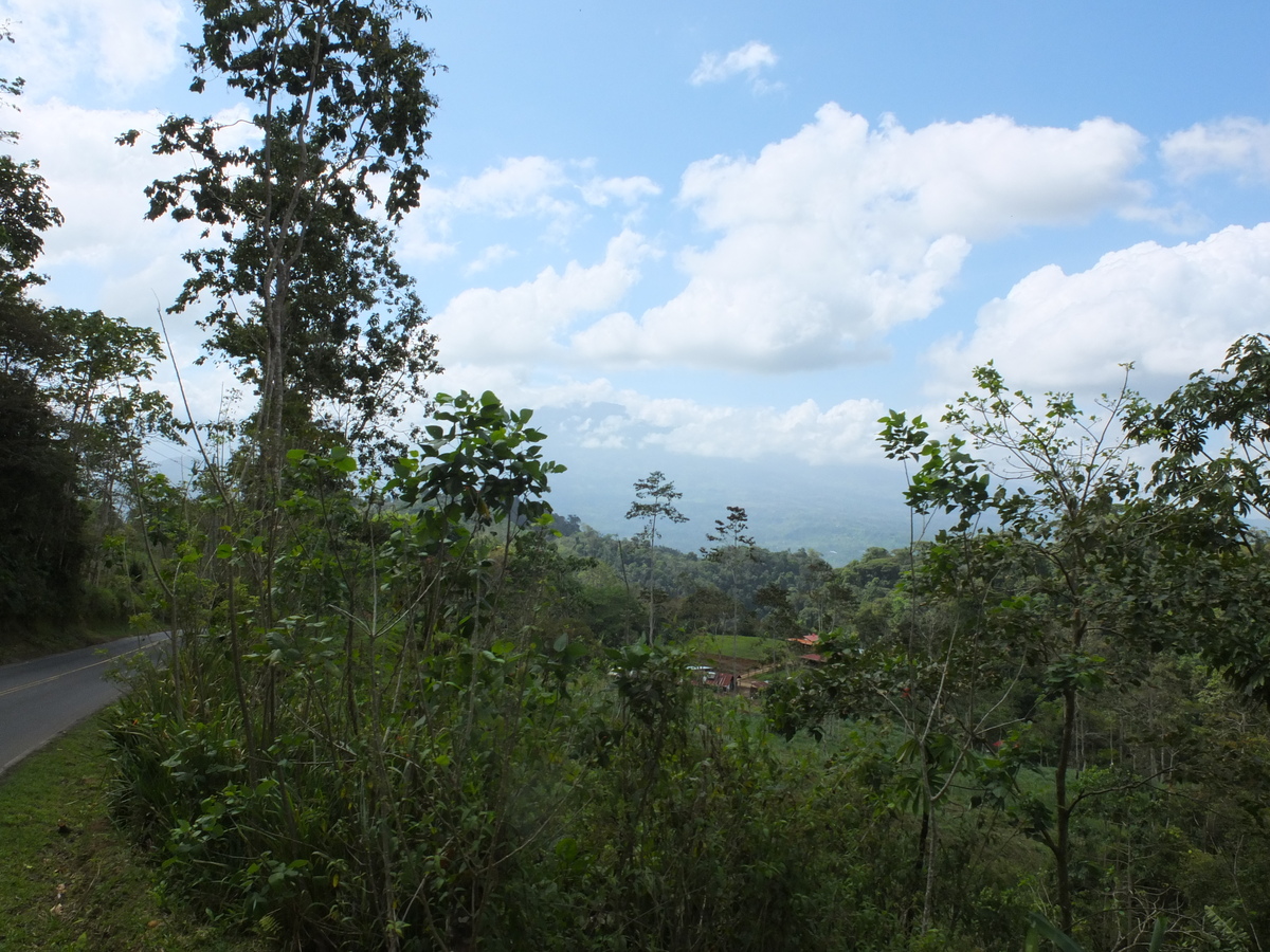 Picture Costa Rica Turrialba 2015-03 76 - Lake Turrialba