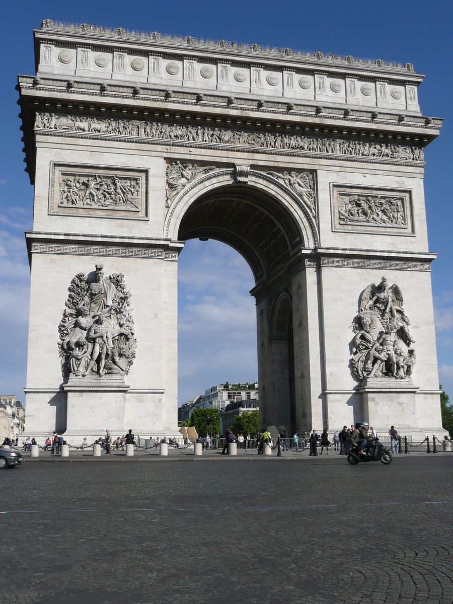 Picture France Paris Etoile and Arc de Triomphe 2007-05 21 - City Sight Etoile and Arc de Triomphe