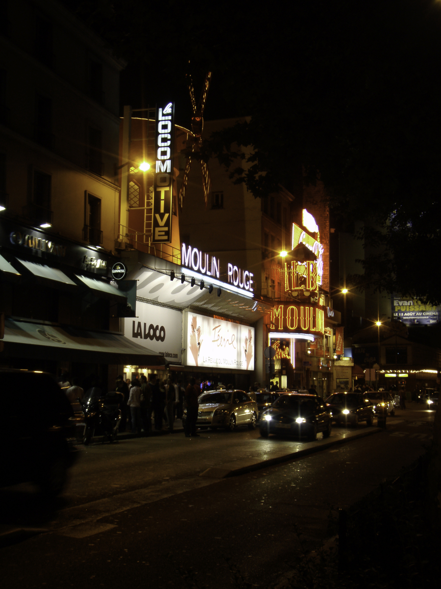 Picture France Paris Pigalle by night 2007-07 31 - Rain Season Pigalle by night