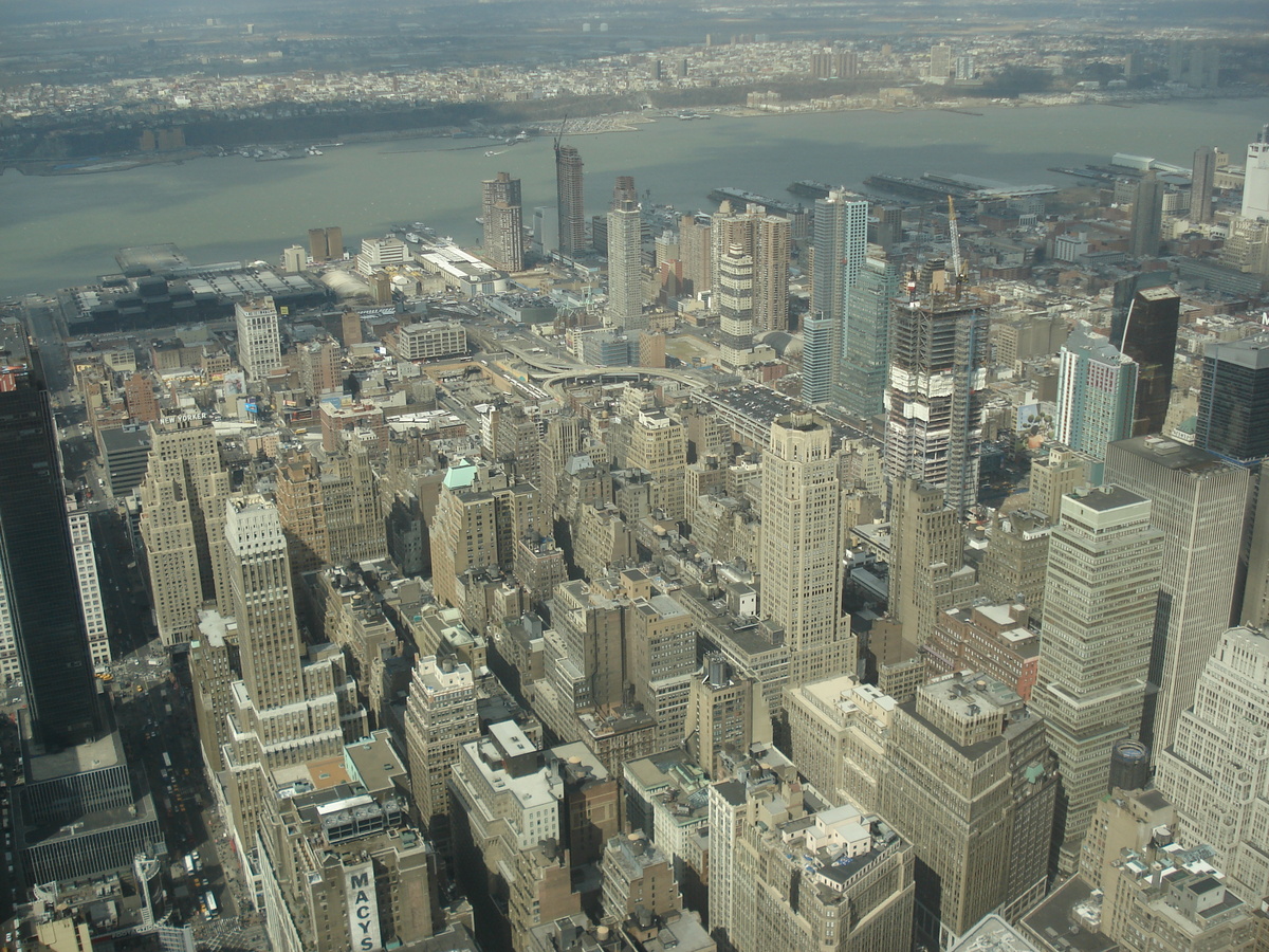 Picture United States New York Empire state building 2006-03 20 - Walking Street Empire state building