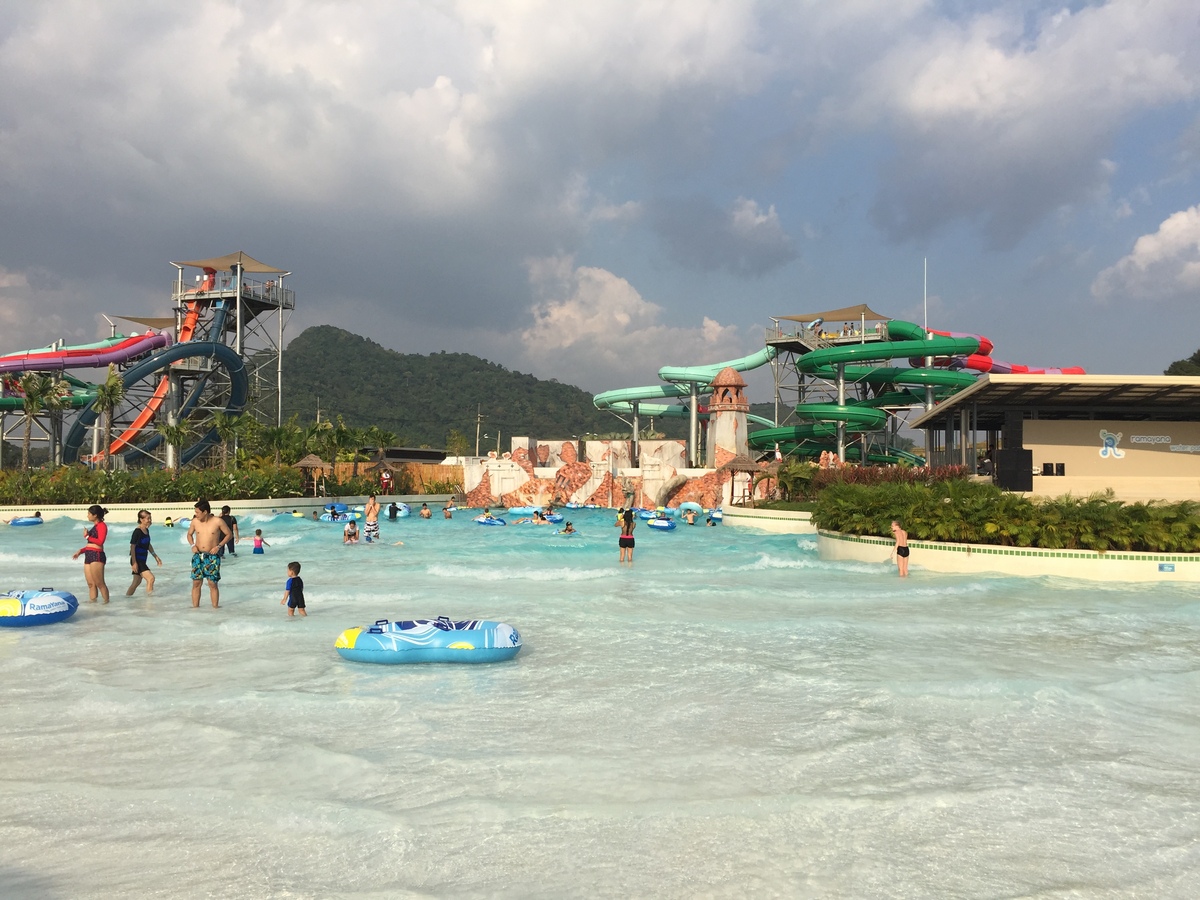 Picture Thailand Pattaya Ramayana Water Park 2016-12 12 - Waterfall Ramayana Water Park