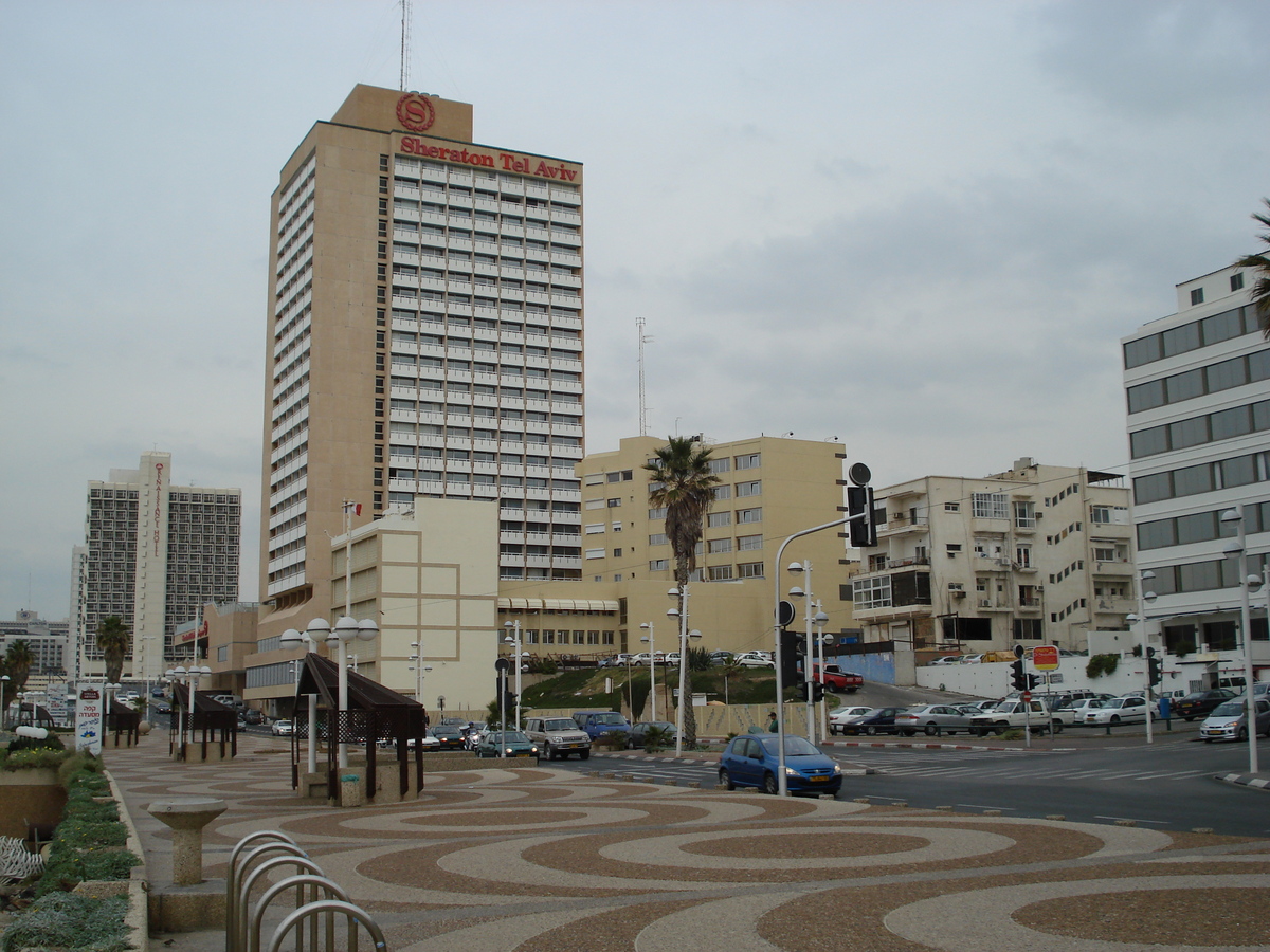 Picture Israel Tel Aviv Tel Aviv Sea Shore 2006-12 72 - Restaurants Tel Aviv Sea Shore