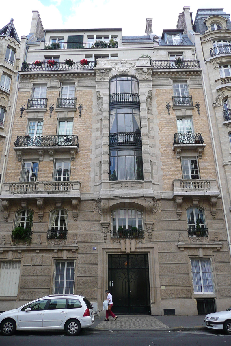 Picture France Paris Rue Ampere 2007-06 28 - Transport Rue Ampere