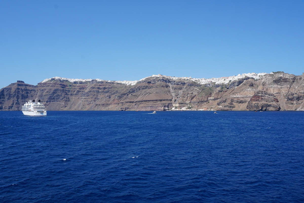 Picture Greece Santorini Santorini caldera 2016-07 29 - Rooms Santorini caldera