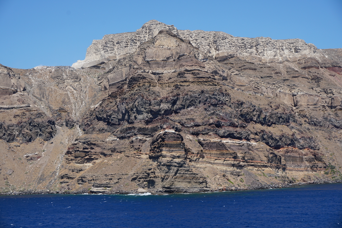 Picture Greece Santorini Santorini caldera 2016-07 26 - Transport Santorini caldera