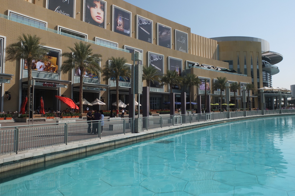 Picture United Arab Emirates Dubai The Dubai Mall 2011-12 63 - Hotel Pool The Dubai Mall