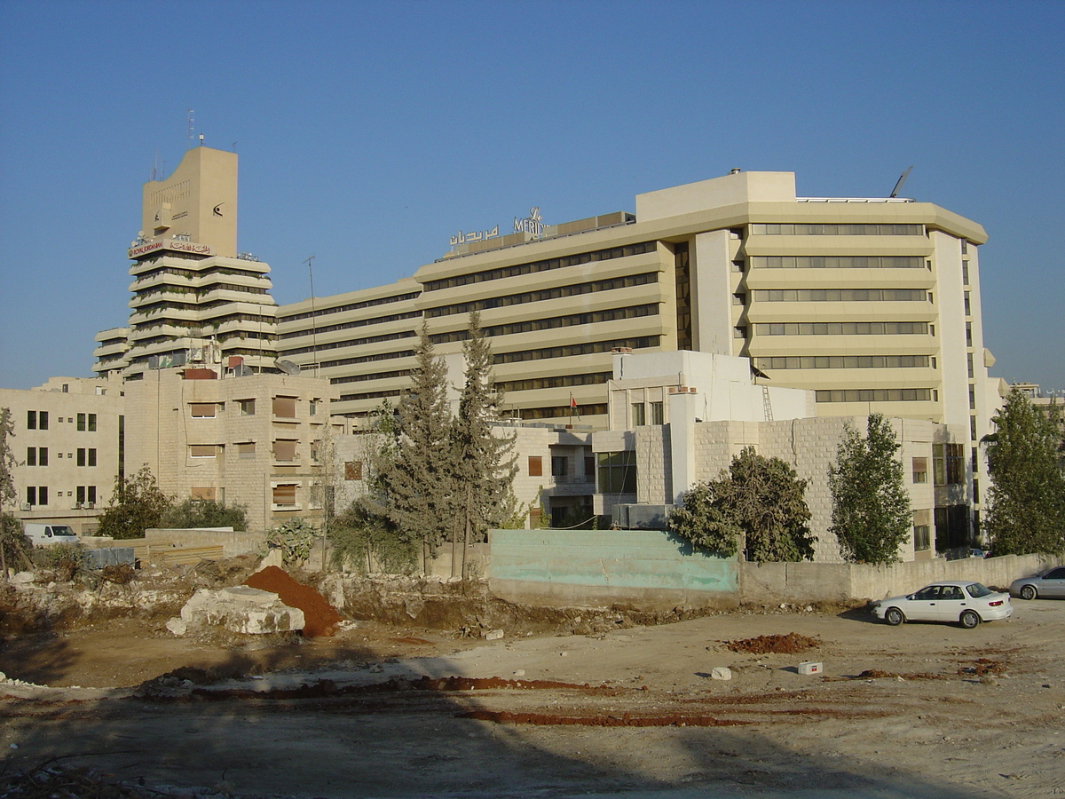 Picture Jordan Amman Le Meridien Hotel 2004-10 6 - Waterfall Le Meridien Hotel