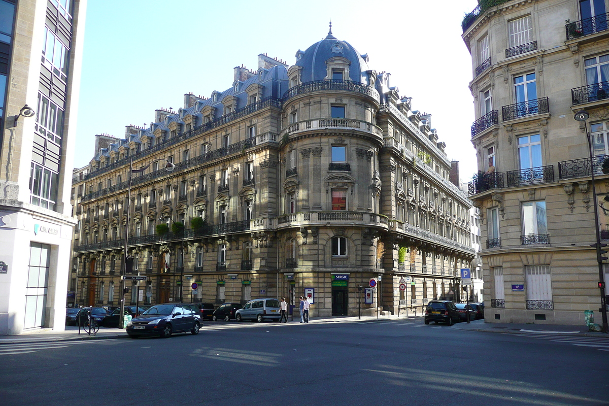 Picture France Paris 8th Arrondissement Rue Rembrandt 2007-09 11 - Sunset Rue Rembrandt