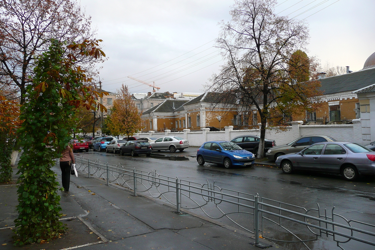 Picture Ukraine Kiev Podil 2007-11 73 - Streets Podil