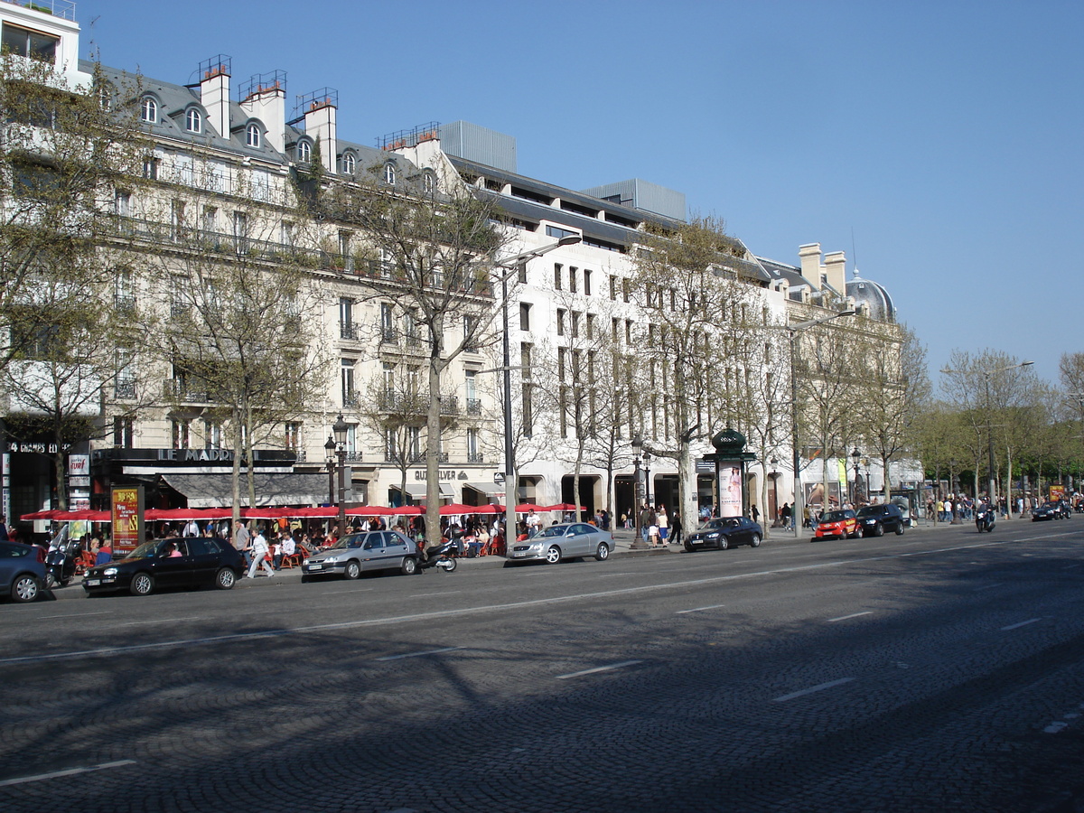 Picture France Paris Champs Elysees 2006-04 57 - Street Champs Elysees