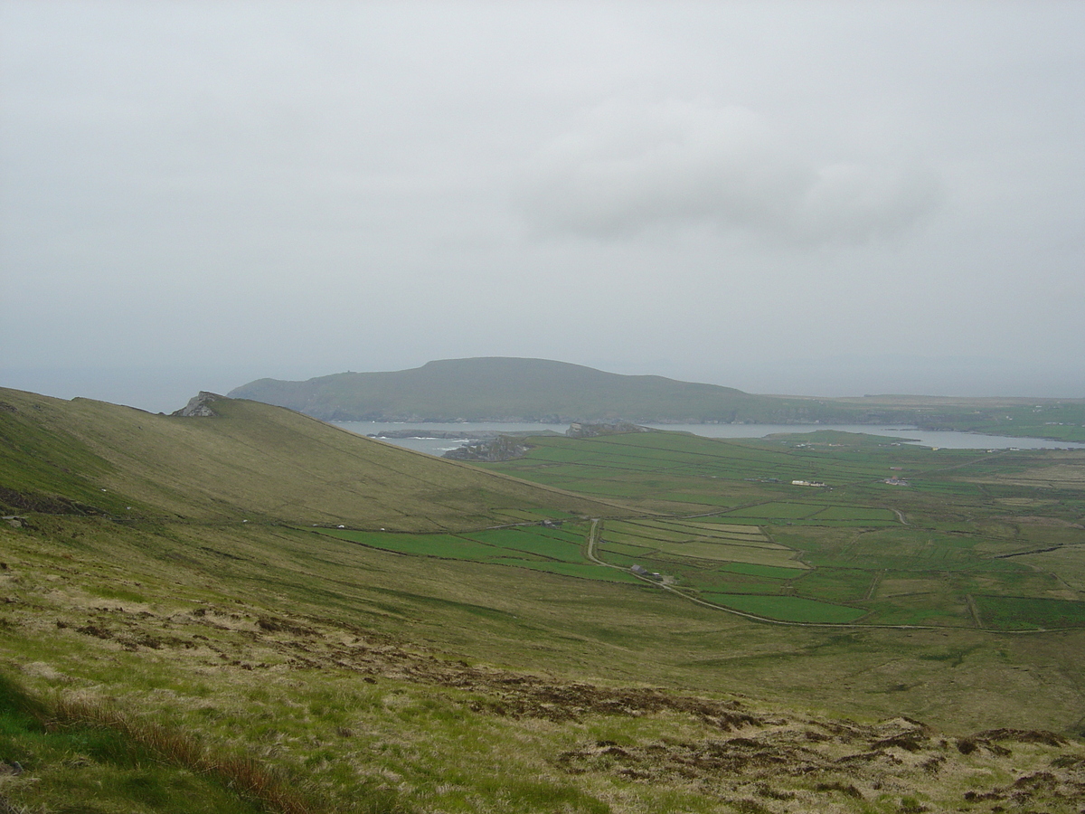 Picture Ireland Kerry Ballinskelligs 2004-05 19 - Night Ballinskelligs