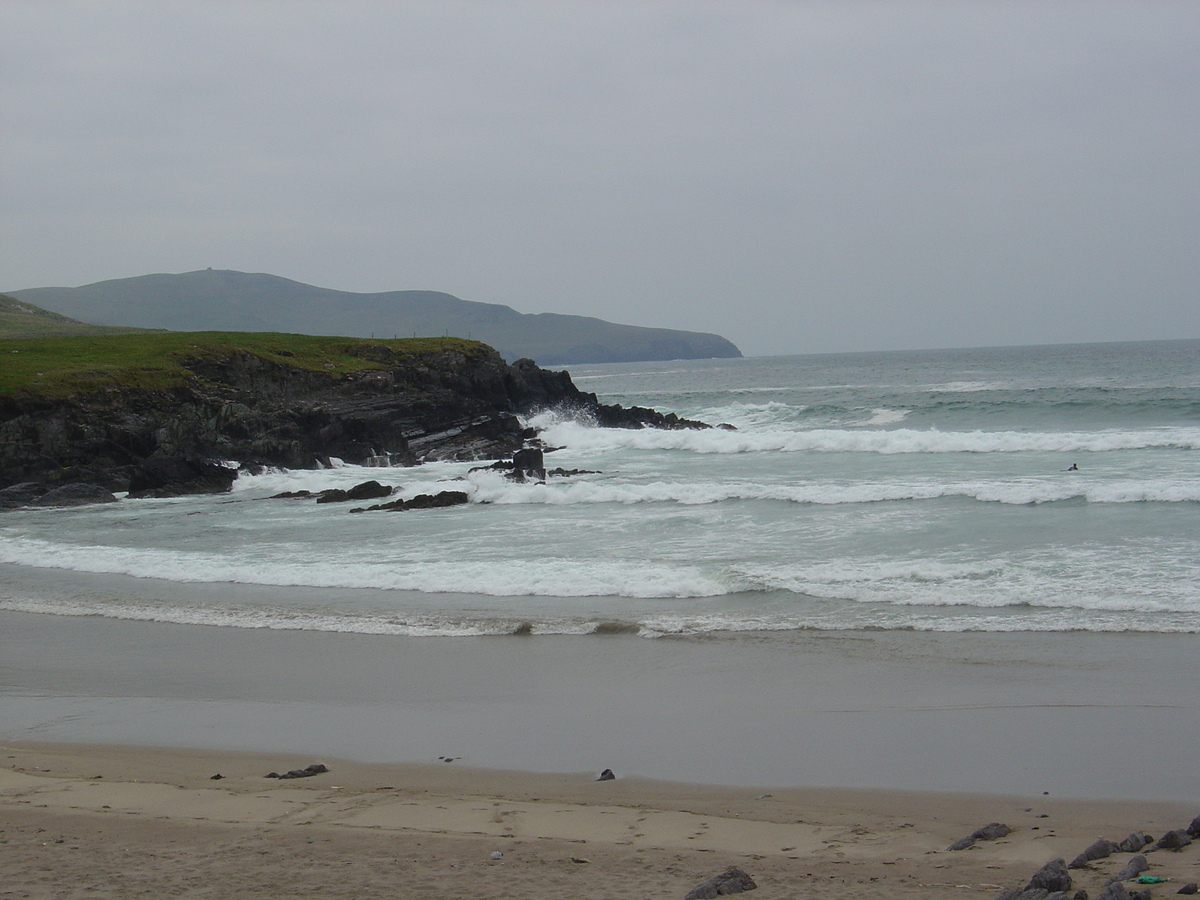 Picture Ireland Kerry Ballinskelligs 2004-05 15 - Monument Ballinskelligs