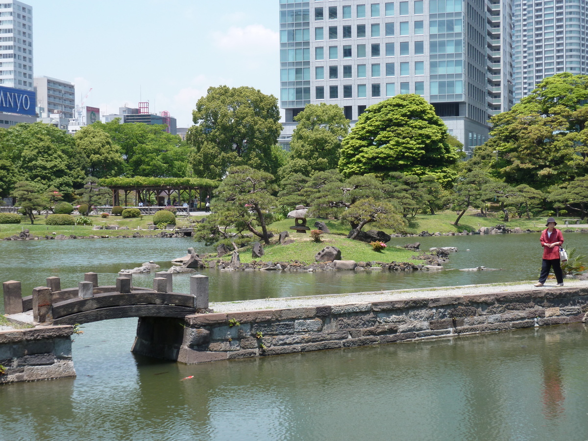 Picture Japan Tokyo Kyu Shiba rikyu Gardens 2010-06 55 - Waterfalls Kyu Shiba rikyu Gardens