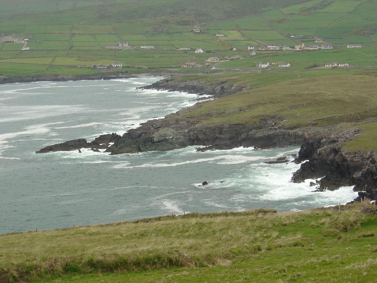 Picture Ireland Kerry Ballinskelligs 2004-05 7 - Transport Ballinskelligs