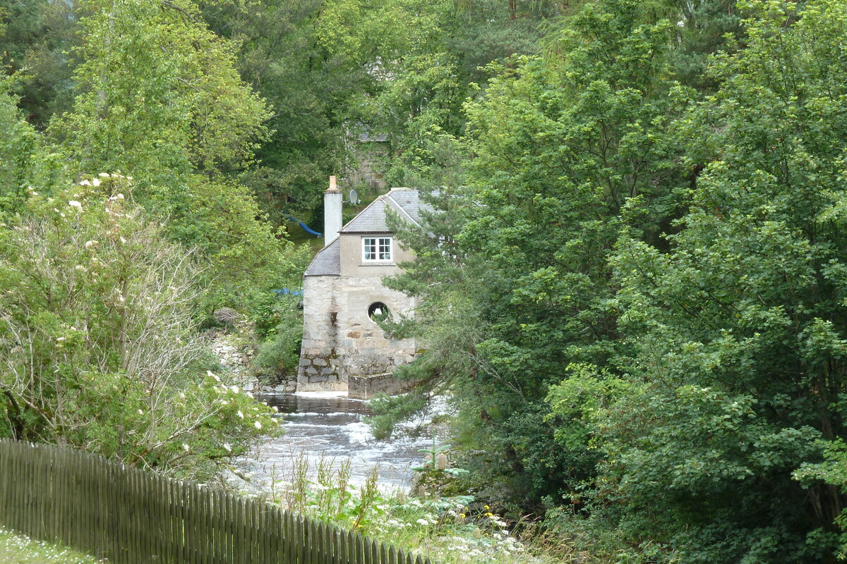 Picture United Kingdom Scotland Braemar 2011-07 14 - Lake Braemar