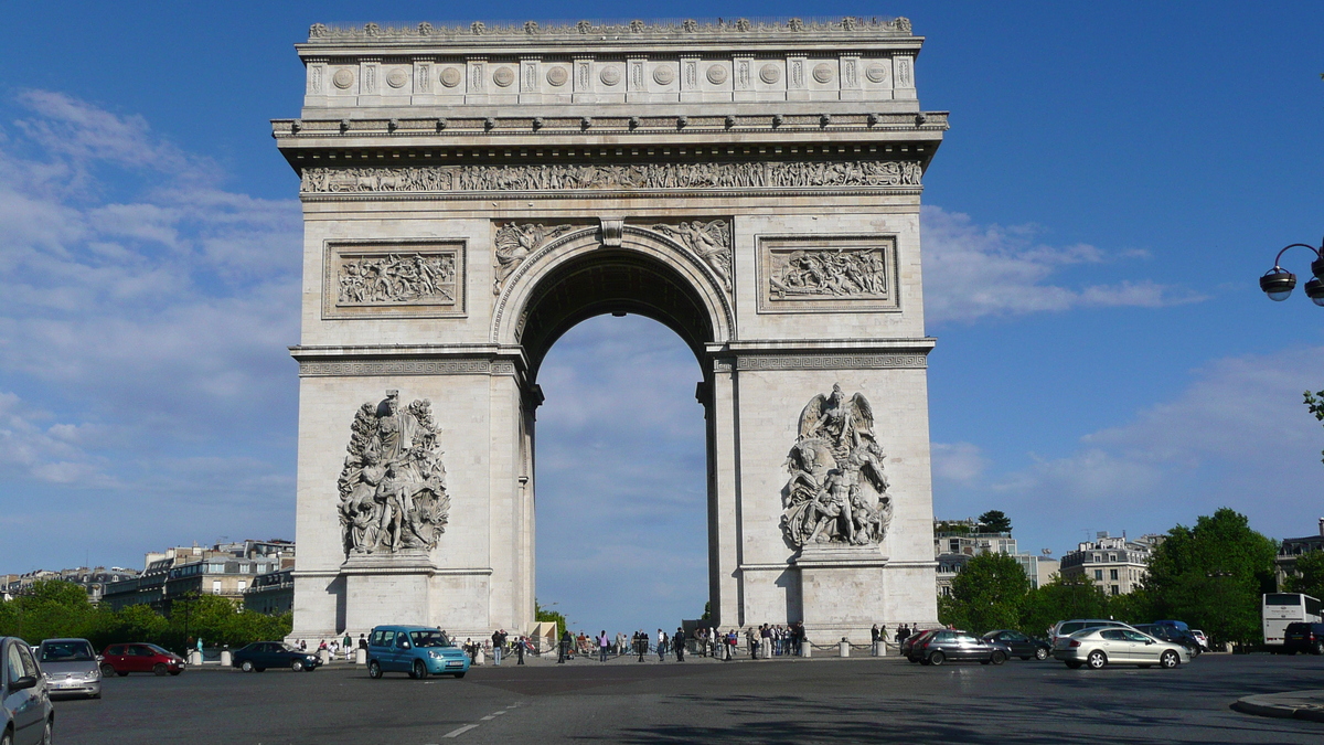 Picture France Paris Etoile and Arc de Triomphe 2007-05 138 - Sunrise Etoile and Arc de Triomphe