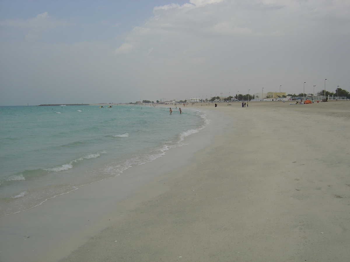 Picture United Arab Emirates Dubai Jumeirah Beach 2005-03 17 - Saving Jumeirah Beach