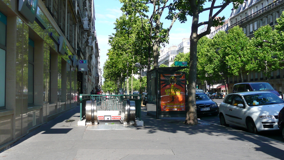 Picture France Paris Place des Ternes 2007-05 10 - Winter Place des Ternes