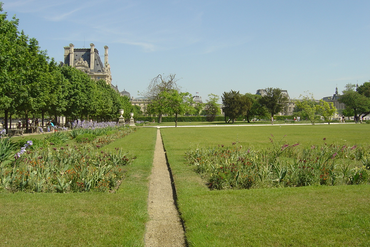 Picture France Paris Garden of Tuileries 2007-05 315 - Room Garden of Tuileries