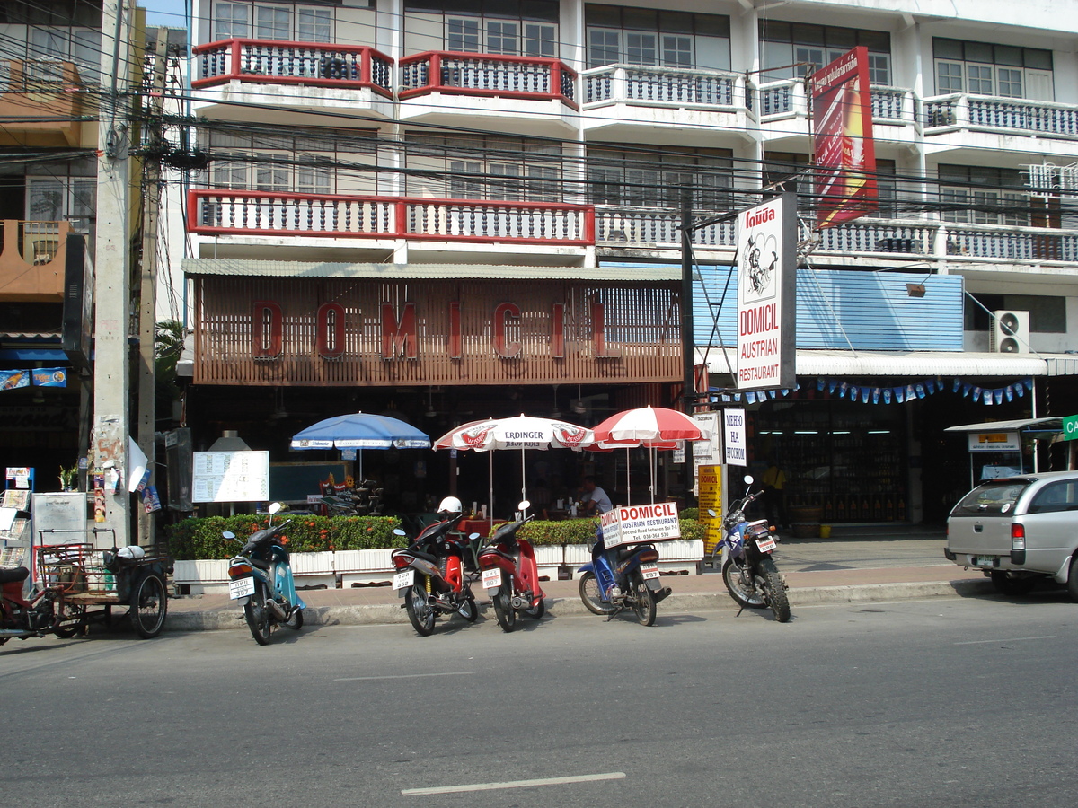 Picture Thailand Pattaya Pattaya Saisong 2008-01 131 - French Restaurant Pattaya Saisong