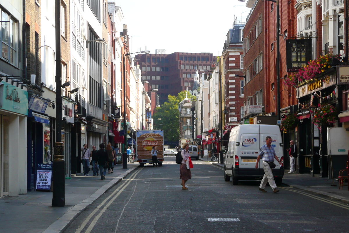 Picture United Kingdom London Wardour Street 2007-09 53 - Waterfall Wardour Street