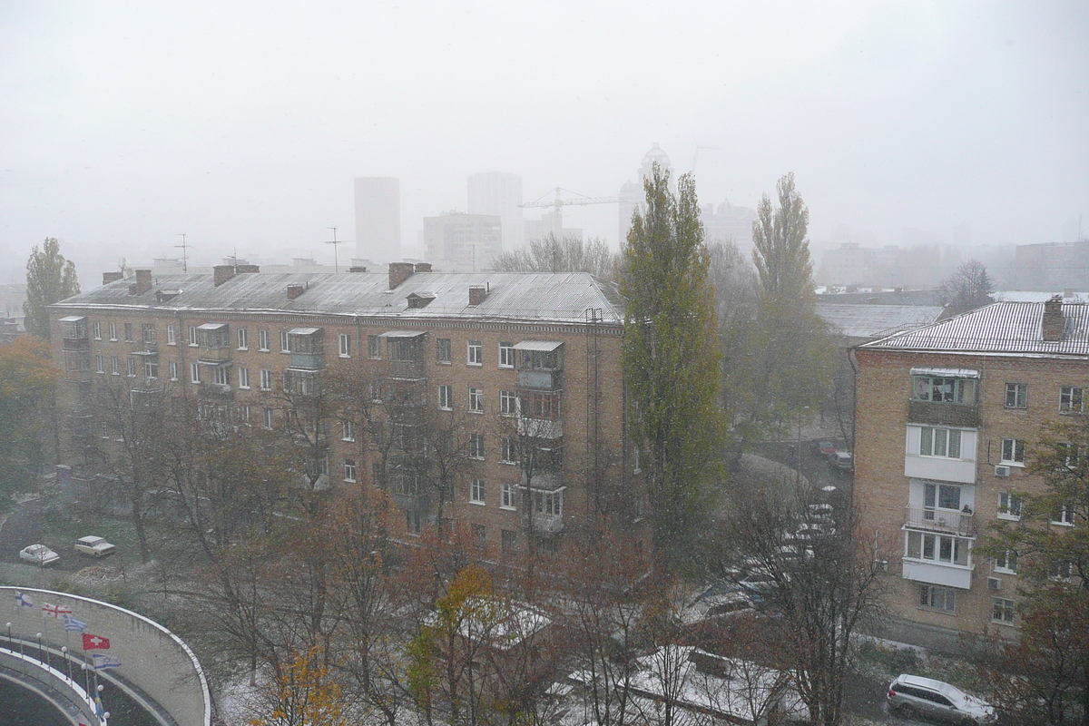 Picture Ukraine Kiev President Hotel 2007-11 40 - Saving President Hotel