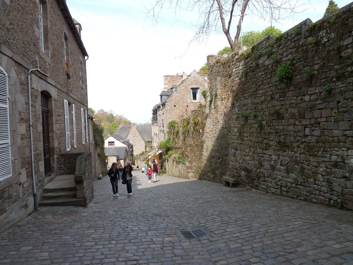 Picture France Dinan Dinan city walls 2010-04 33 - Winter Dinan city walls