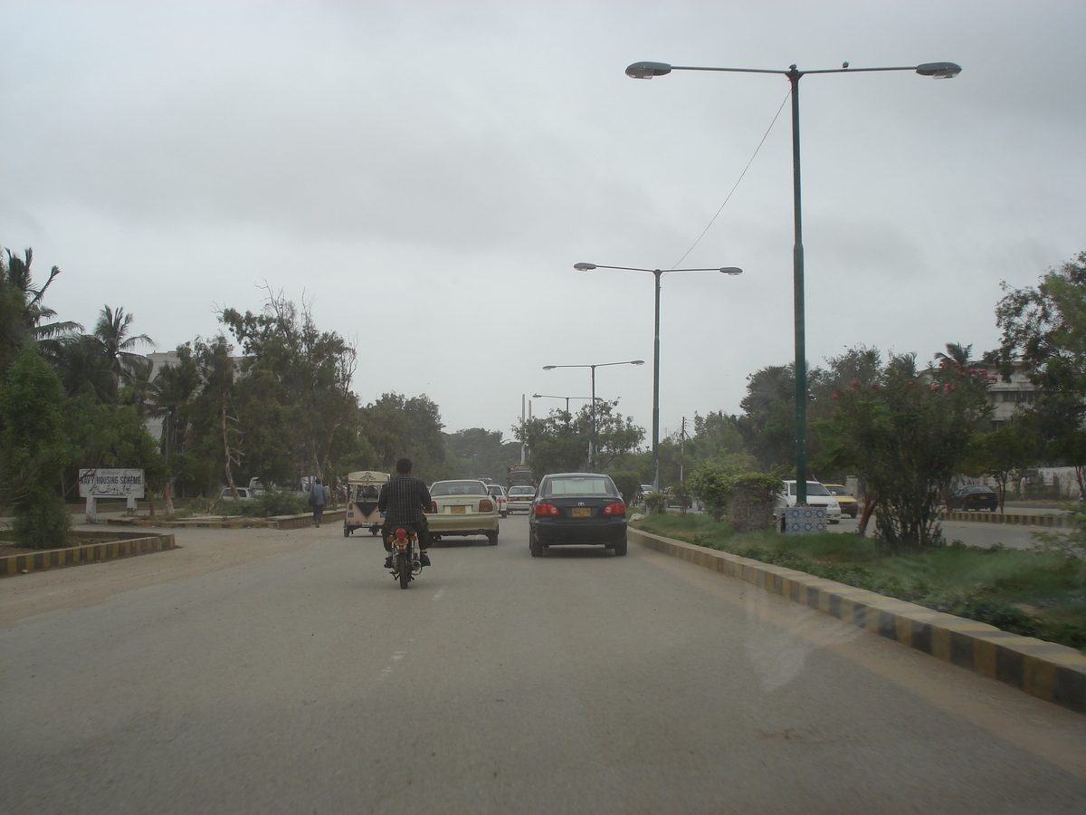 Picture Pakistan Karachi 2006-08 25 - Rain Season Karachi