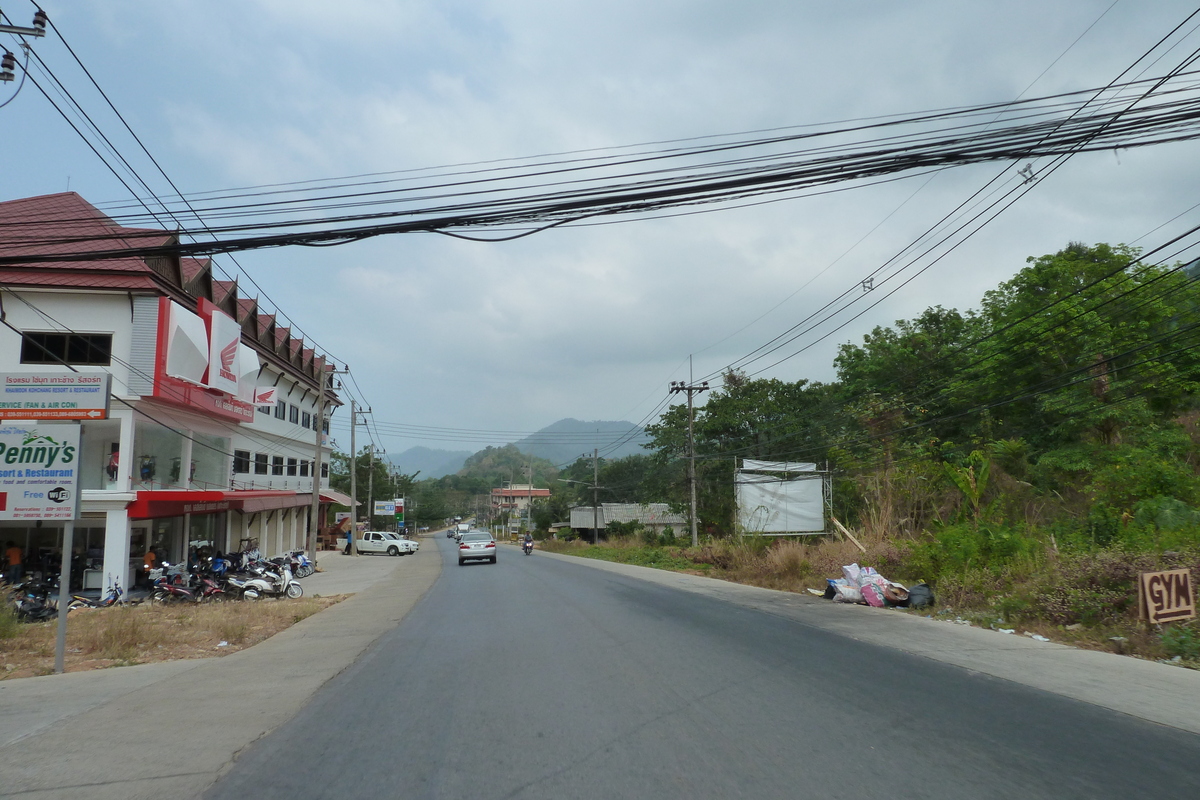 Picture Thailand Ko Chang Island road 2011-02 16 - Night Island road