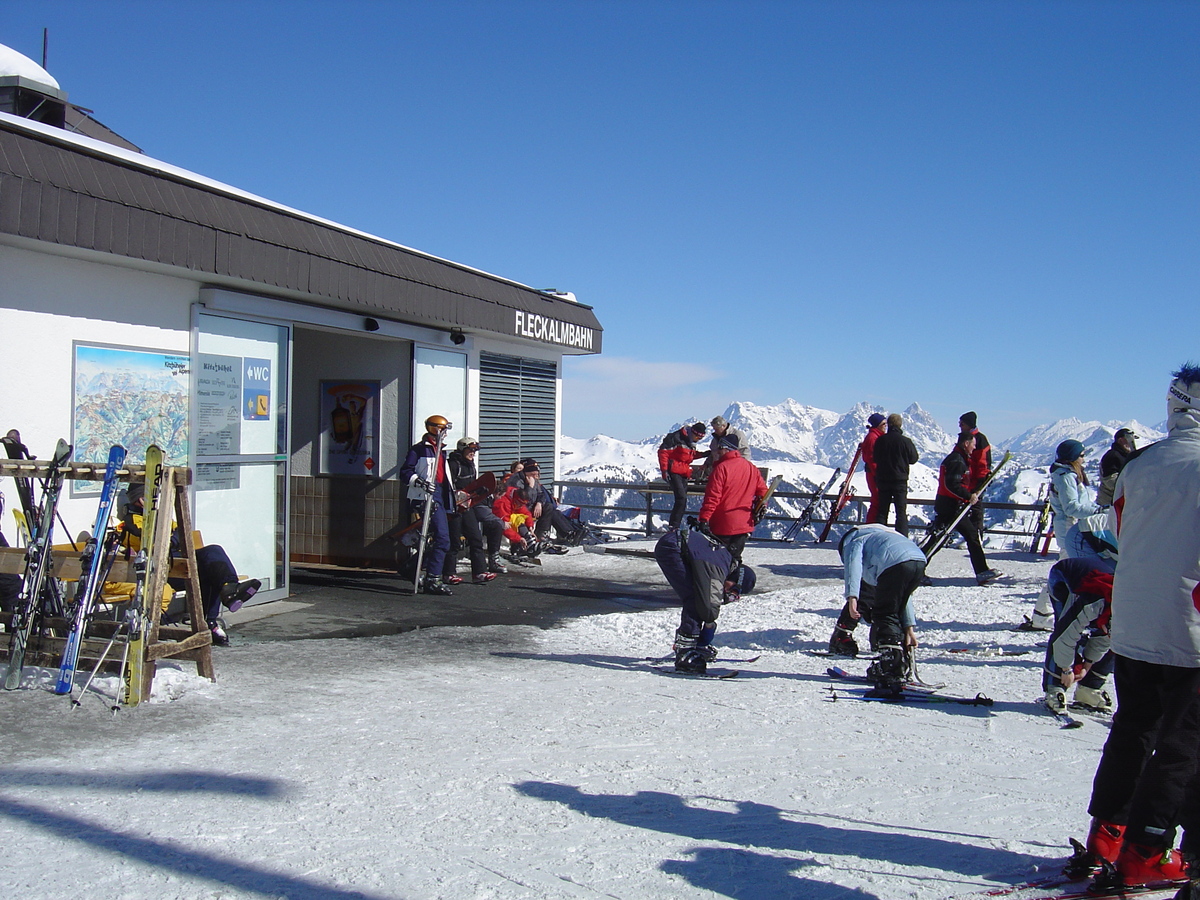 Picture Austria Kitzbuhel Ski 2005-03 98 - Rooms Ski